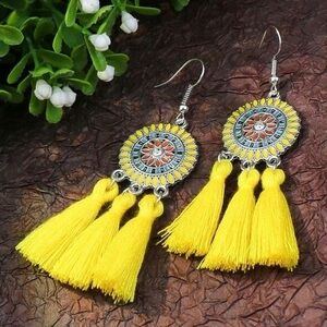 NIB Yellow Dreamcatcher Tassel Earrings